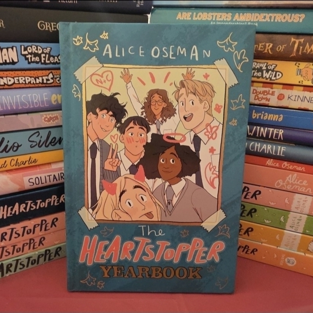The Heartstopper Yearbook By Alice Oseman ~ 2022 (Hardcover 1st Edition)